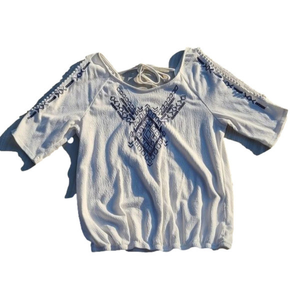 MAURICES short sleeves tie in the back - Picture 1 of 16